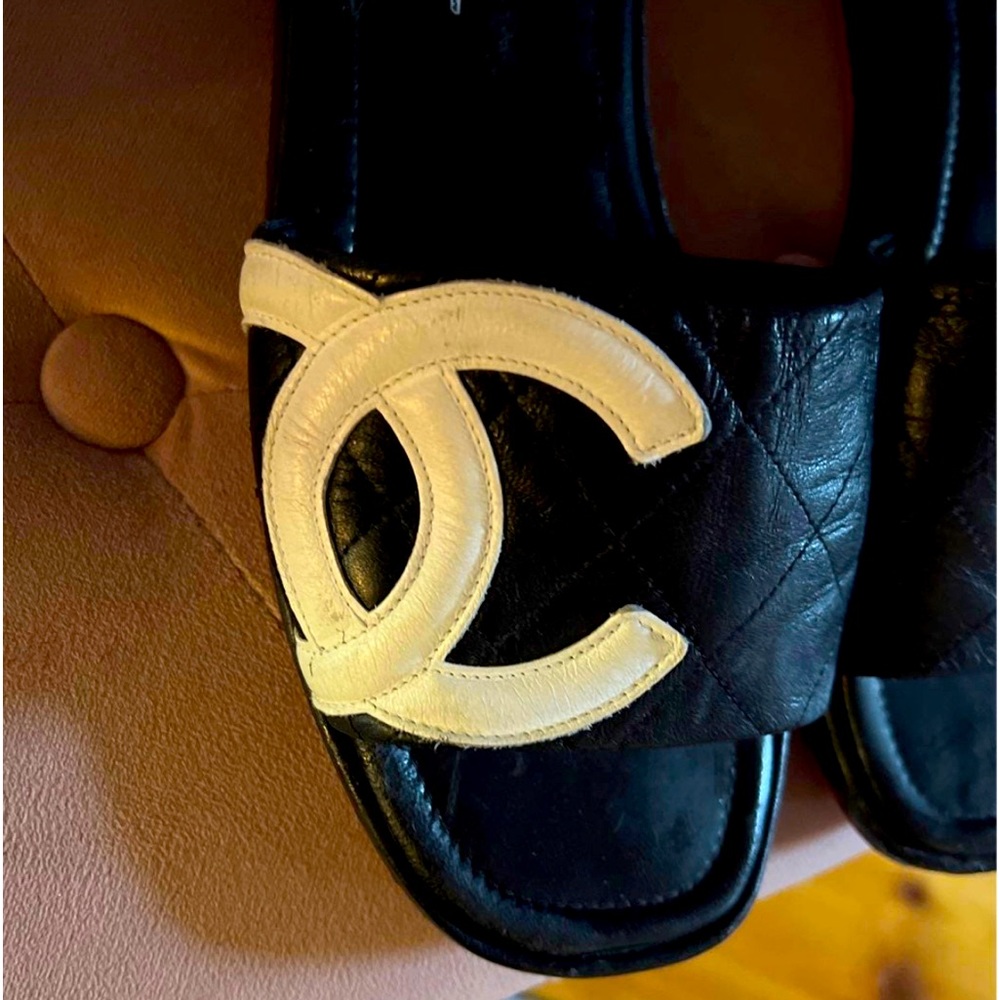 🛑SOLD🛑Chanel Ligne Rue Cambon Quilted CC Leather Sandals